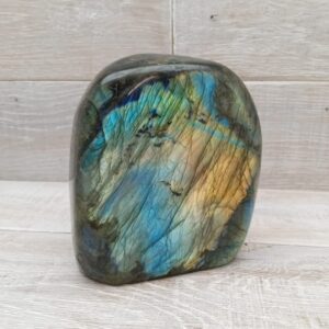 Labradorite Freeform (1.5kg - 2kg)