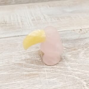 Rose Quartz Toucan - 40mm